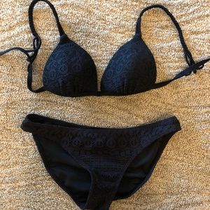 Gianni Bini black lace bikini S/L